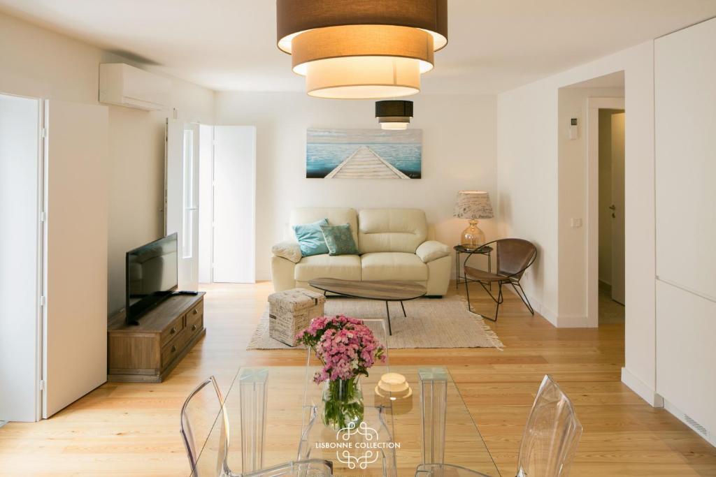 Designer´s Apartment with Parking and swimming pool 58 by Lisbonne Collection room 2
