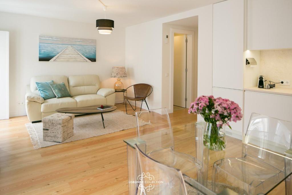 Designer´s Apartment with Parking and swimming pool 58 by Lisbonne Collection room 5