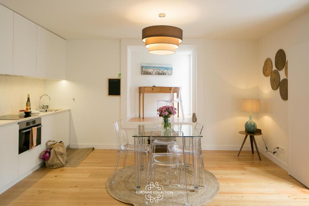 Designer´s Apartment with Parking and swimming pool 58 by Lisbonne Collection room 6